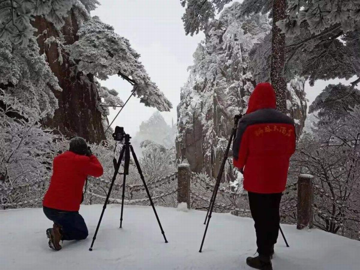 Huangshan Winter Hiking