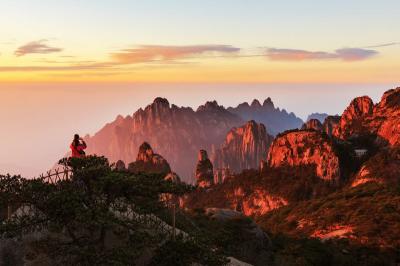Tianhai Scenic Area Huangshan Mountain